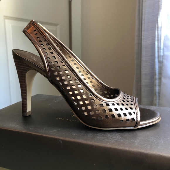 Franco Sarto Nappa Leather Bronze Slingback Heel - Picture 1 of 6